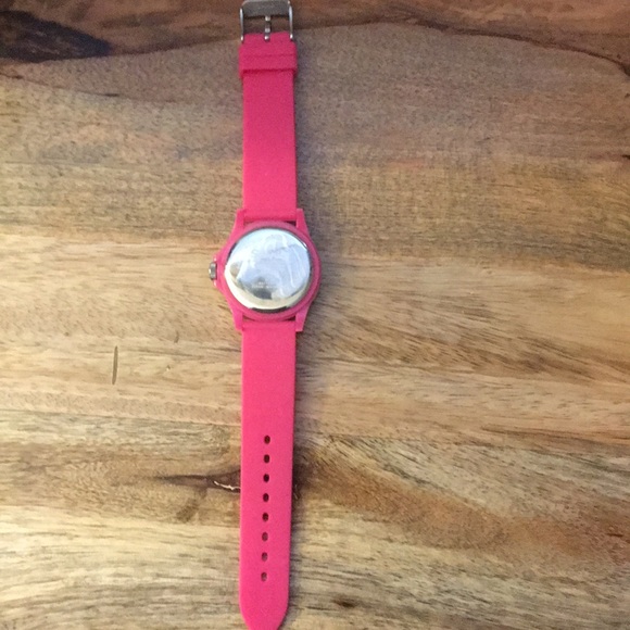 Hello Kitty pink Sanrio Watch - Picture 5 of 6